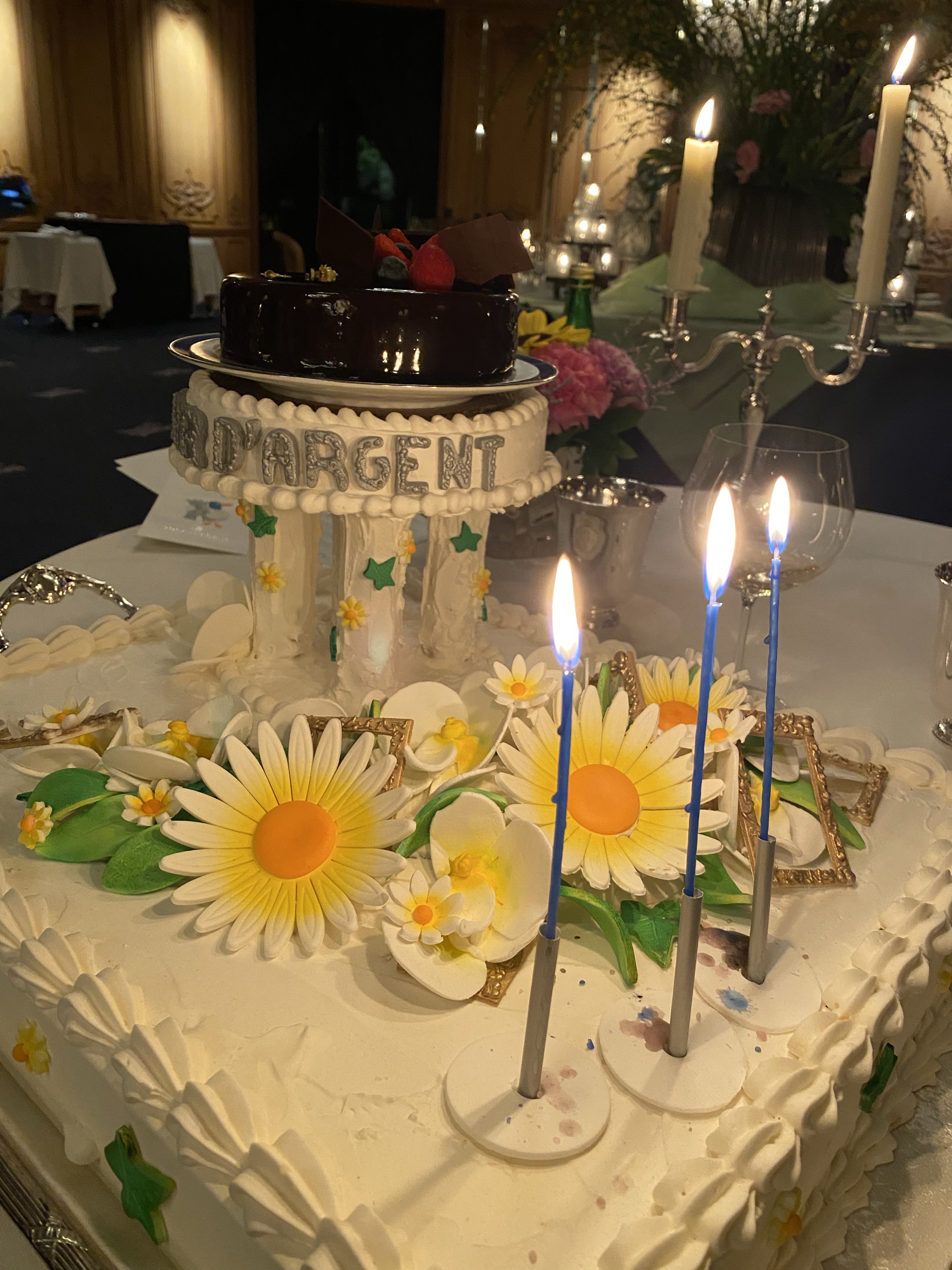 誕生日ディナー｜Tour d'Argent Tokyo – floralumbrella リモージュ